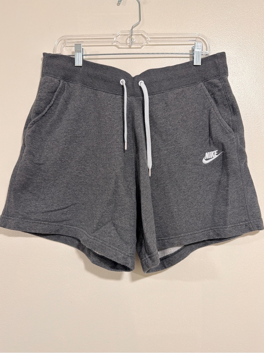 Nike Sportswear Essential French Terry Shorts Women's XL Gray Heather Athletic